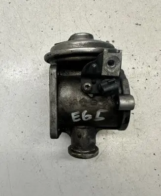 BMW 7 E65 E66 EGR valve 7791480 70045000