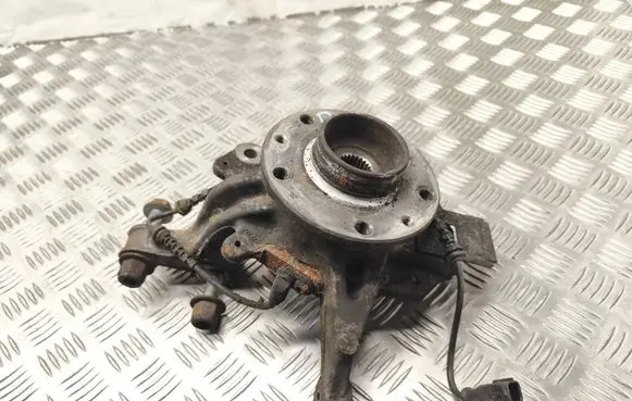 Renault Megane III Front wheel hub 