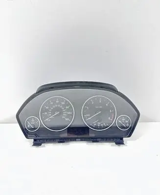 Speedometer (instrument cluster)