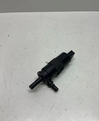 Audi A4 S4 B9 Windscreen/windshield washer pump 6R0955681