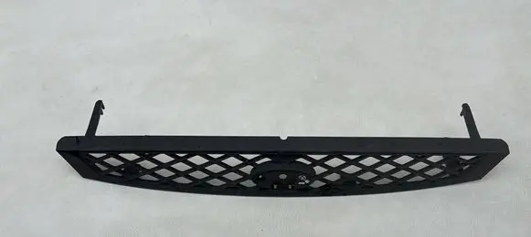 Ford Focus Front grill 2M518200AGW A31462
