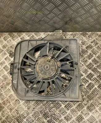 Chrysler Town u0026 Country IV Air conditioning (A/C) fan (condenser) 04809170AC