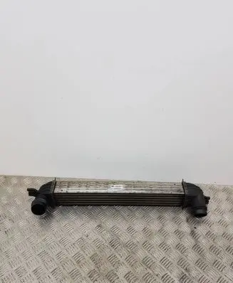 Mini Cooper Countryman R60 Intercooler radiator 17518506904 X4446002 8506904