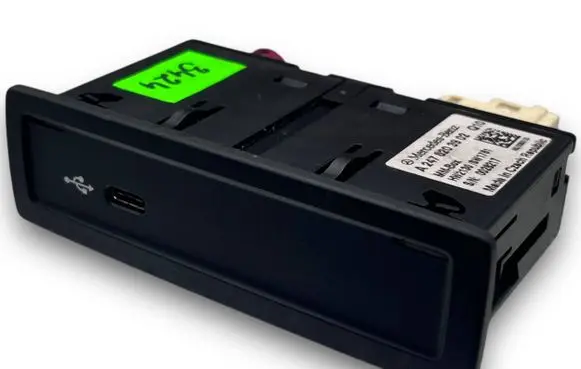 Mercedes-Benz GLA H247 Central body control module S3424 A2478203902