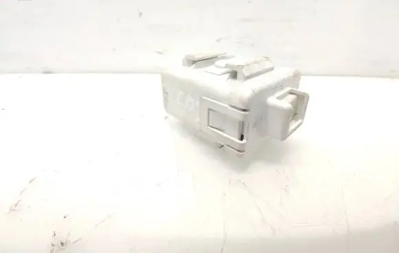 Suzuki Grand Vitara II Immobilizer control unit/module 3719064J10 R62J1 76N00329
