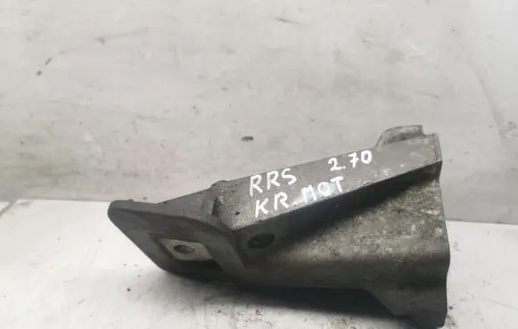 Land Rover Range Rover Sport L320 Engine mounting bracket