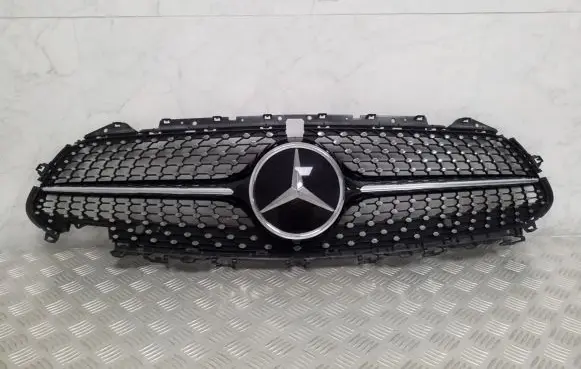 Mercedes-Benz CLS W257 Front grill A2578852002