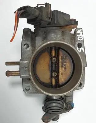 Volvo S70 V70 V70 XC Throttle body valve 3507526
