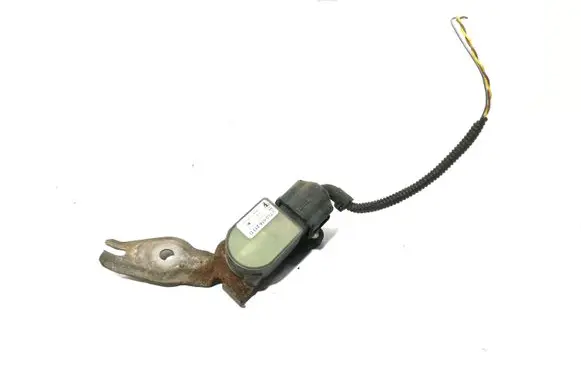Headlight/headlamp level sensor