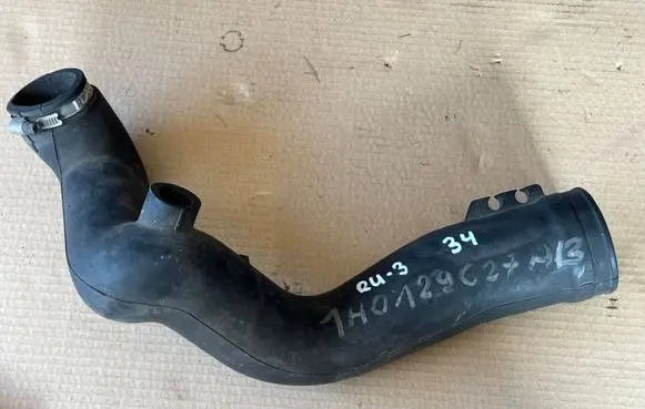 Intercooler hose/pipe