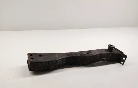 Radiator support slam panel bracket