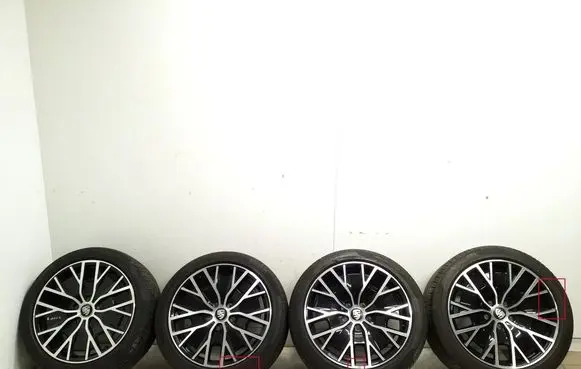 Porsche Taycan 9J1 R20 alloy rim 