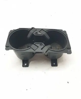 Cup holder front