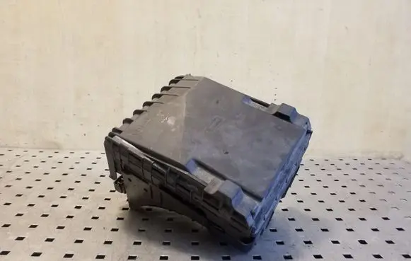 Volkswagen Golf Plus Fuse box set 01718130 1K0937629A 1K0937132F