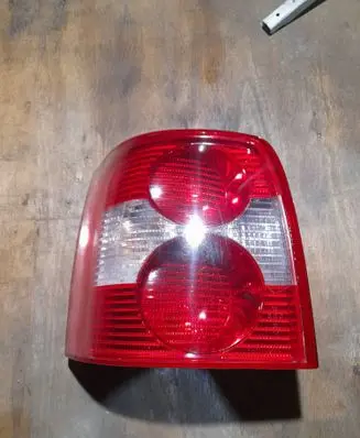 Volkswagen PASSAT B5 Rear/tail lights