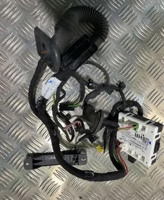 Mercedes-Benz GLC C253 Door central lock control unit/module A2229002014