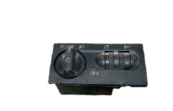 Volkswagen Golf IV Light switch 1H6941531N