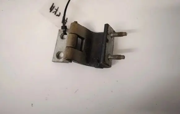 Citroen Xsara Picasso Tailgate/trunk/boot hinge