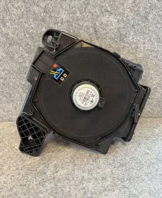 Mini Cooper Countryman F60 Subwoofer speaker 