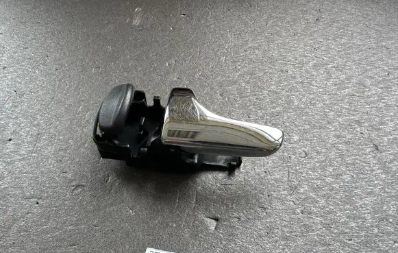 Front door interior handle