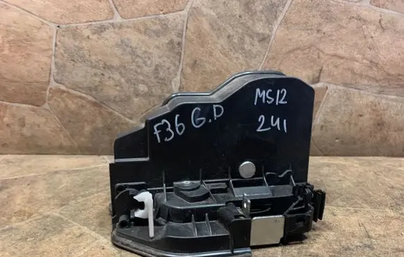 BMW 4 F36 Gran coupe Rear door lock 7202148