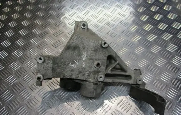 Fiat Stilo Engine mounting bracket