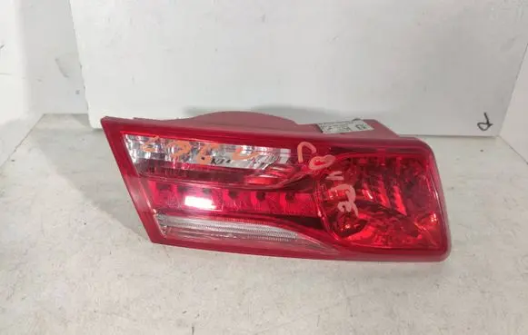 Renault Laguna III Tailgate rear/tail lights 265550006R 26040104