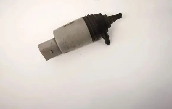 BMW 3 E90 E91 Windscreen/windshield washer pump 67126934159 67.12-6934159
