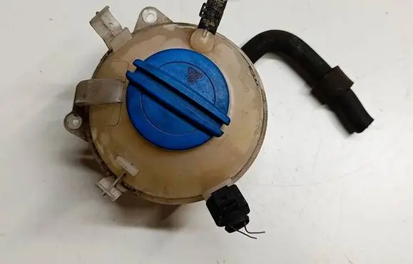 Volkswagen Scirocco Coolant expansion tank/reservoir 1K0121407T1 1K0121407