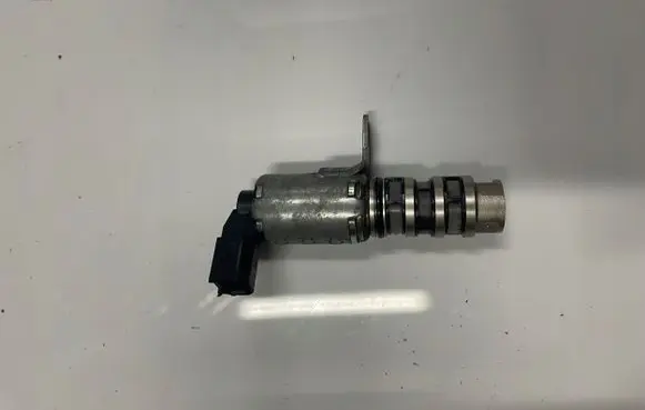 Honda Civic X Camshaft position sensor 