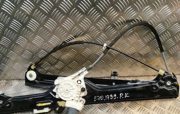 BMW X5 E70 Front door electric window regulator 7166379