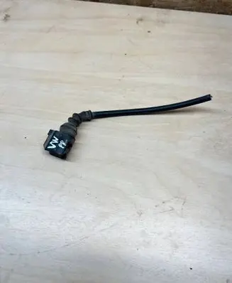 Volkswagen PASSAT B6 Front ABS sensor wiring 6E0973702
