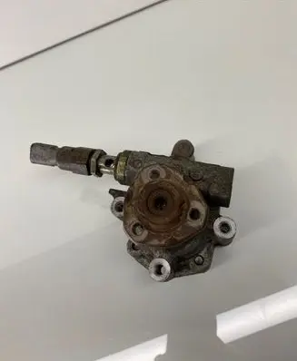 Skoda Octavia Mk1 (1U) Power steering pump 1J0422154B