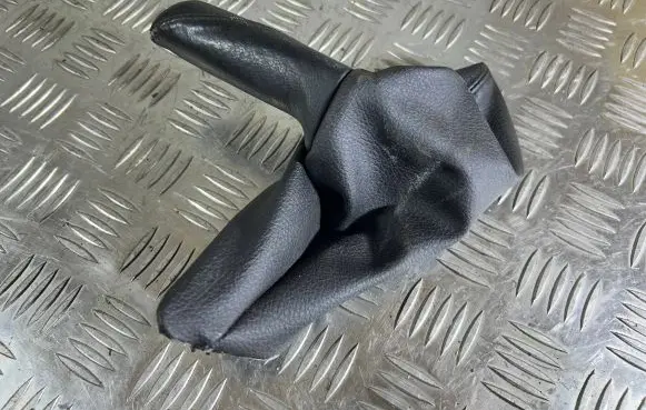 BMW 1 F20 F21 Handbrake trim 9230134 13599911