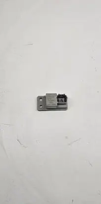 Toyota Avensis T250 Light washer relay 8594205040