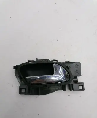 Peugeot 207 Front door interior handle 96555516VD