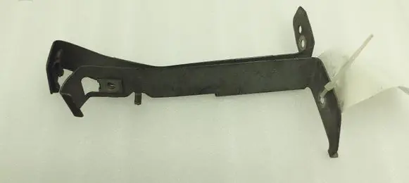 Mercedes-Benz E W212 Front bumper mounting bracket A2045241340