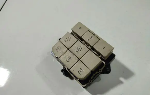 Lancia Musa Fog light switch 12000397