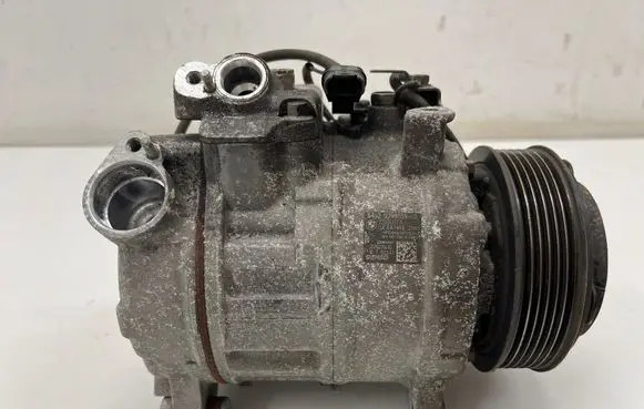 BMW 6 F06 Gran coupe Air conditioning (A/C) compressor (pump) 9399059