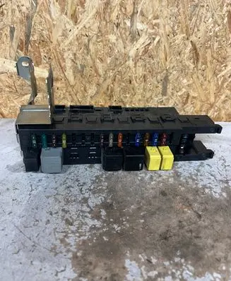 Mercedes-Benz E W211 Comfort/convenience module 2095450701 5DK00848611