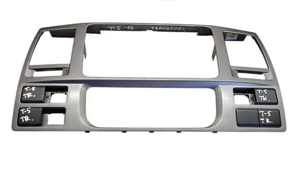 Volkswagen Transporter - Caravelle T5 Radio/GPS head unit trim 7E0857237H 7E0858179