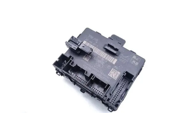 Audi Q4 e-tron Door control unit/module 1EB959597B 1EB959597A