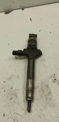 Mazda 5 Fuel injector RF7J13H50