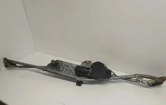 Seat Alhambra (Mk1) Front wiper linkage and motor 96620086 1397828048