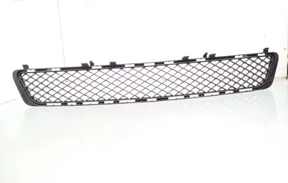 Mercedes-Benz E W212 Front bumper lower grill A2128850523