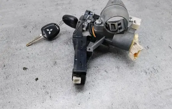 Mitsubishi Outlander Ignition lock 8670A039