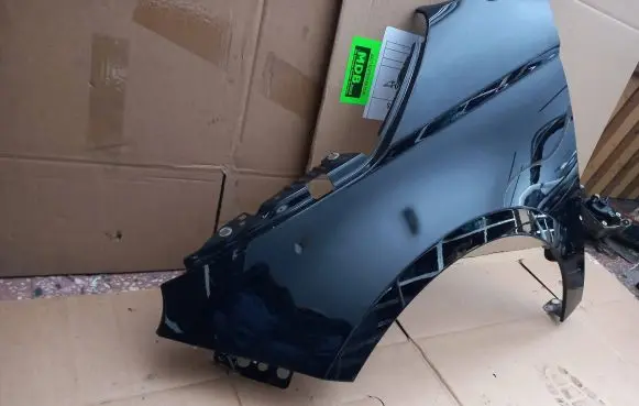 Fiat 500E Fender