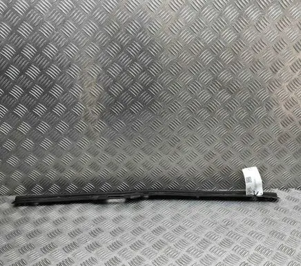 Volvo V60 Engine compartment rubber 32277230