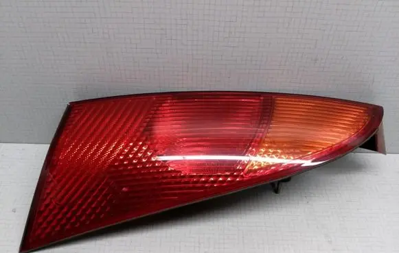 Ford Focus Rear/tail lights 1M5113405AC