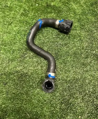 BMW M5 F90 Engine coolant pipe/hose 7854305